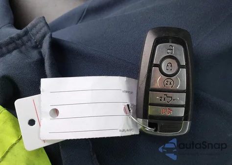 2023 Ford F-150 Xlt from USA, damaged, VIN 1FTFW1E56PFD24676